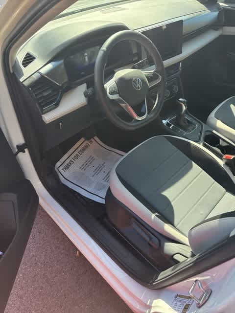 Thumbnail: 2025 Volkswagen Taos - 12