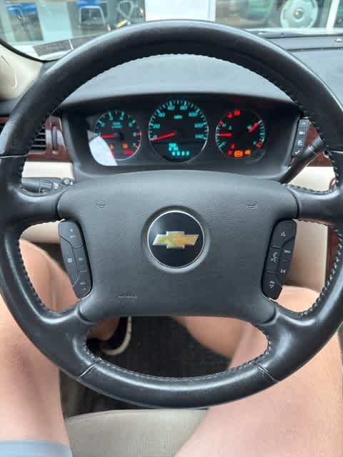 Thumbnail: 2011 Chevrolet Impala - 12
