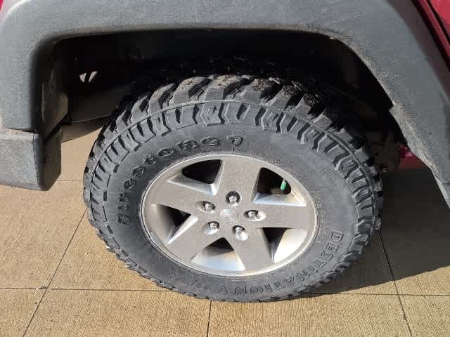 Thumbnail: 2012 Jeep Wrangler - 9