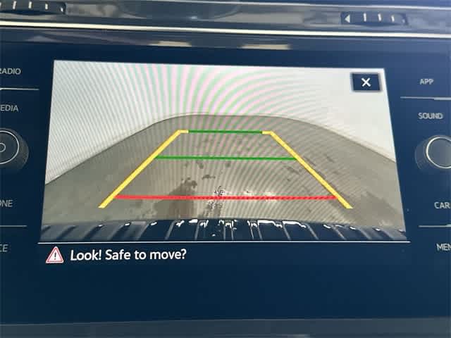 Thumbnail: 2023 Volkswagen Tiguan - 13