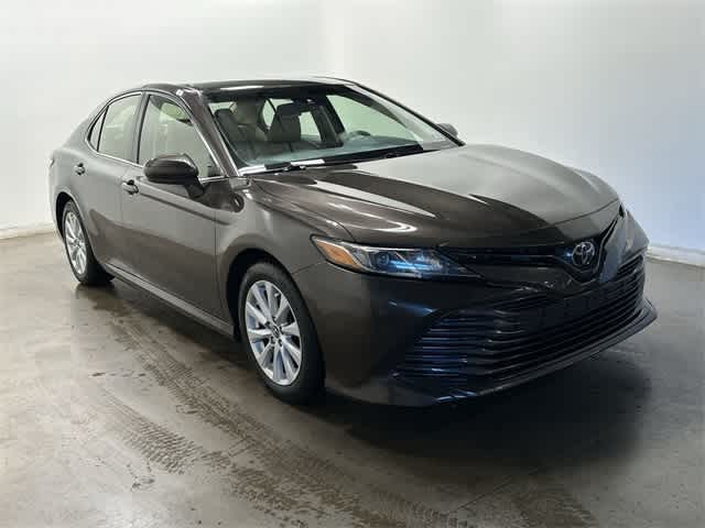 Thumbnail: 2018 Toyota Camry - 28