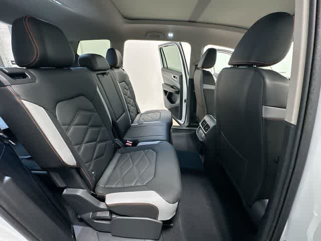 Thumbnail: 2026 Volkswagen Atlas - 22