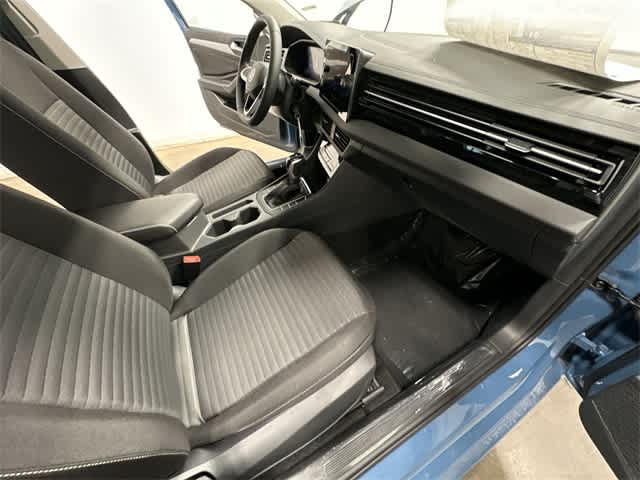 Thumbnail: 2026 Volkswagen Jetta - 19