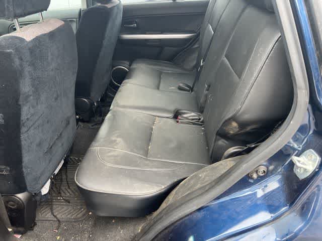 Thumbnail: 2012 Suzuki Grand Vitara - 18