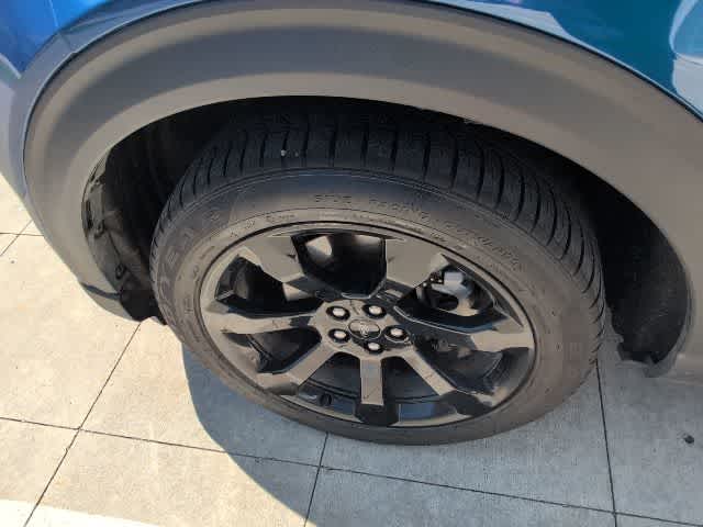 Thumbnail: 2022 Ford Explorer - 12