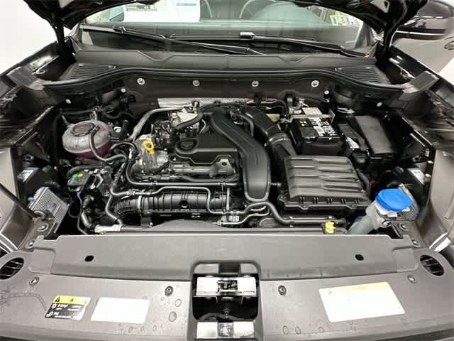 Thumbnail: 2025 Volkswagen Taos - 25