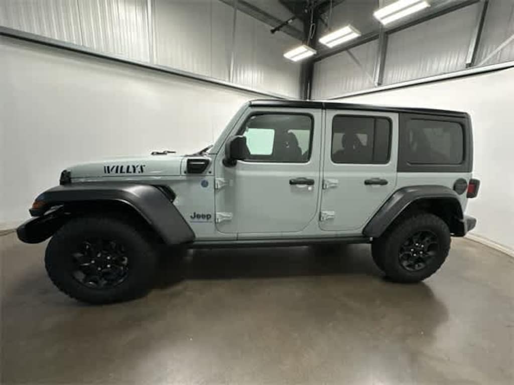 Used 2023 Jeep Wrangler 4xe SUV