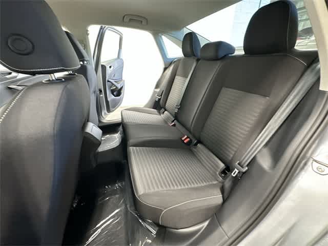 Thumbnail: 2026 Volkswagen Jetta - 17