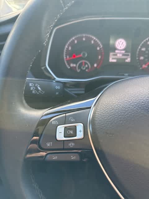 Thumbnail: 2020 Volkswagen Jetta - 16