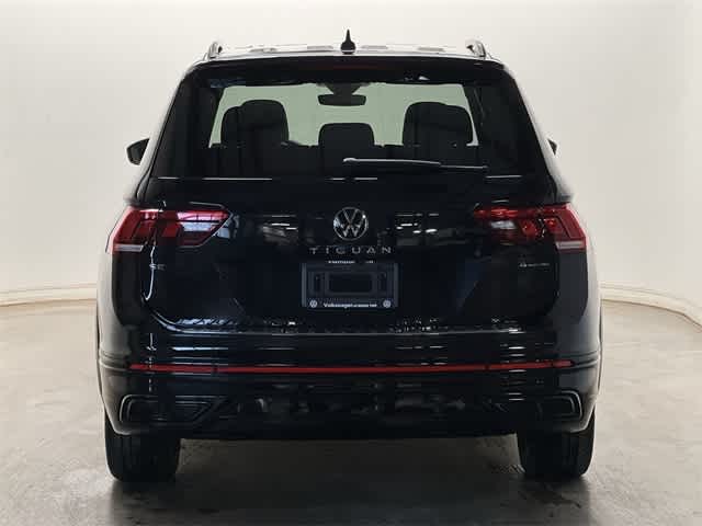 Thumbnail: 2022 Volkswagen Tiguan - 4