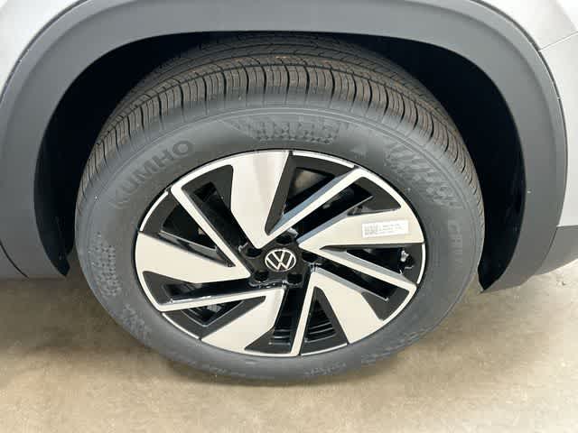 Thumbnail: 2026 Volkswagen Atlas - 5