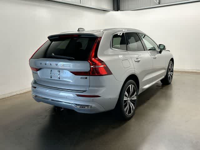 Thumbnail: 2023 Volvo XC60 - 33
