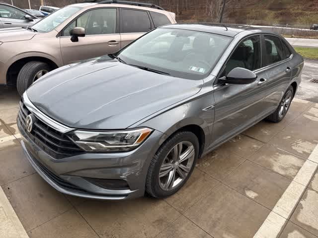 2019 Volkswagen Jetta R-Line -
                  Moon Township, PA