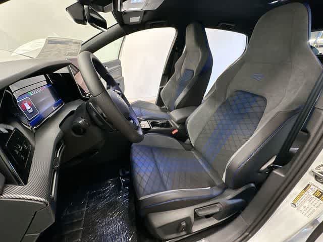 Thumbnail: 2026 Volkswagen Golf - 17