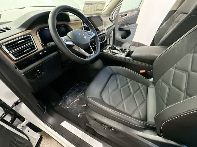 Thumbnail: 2026 Volkswagen Atlas - 16