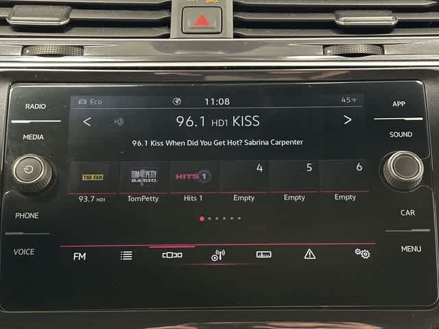 Thumbnail: 2024 Volkswagen Tiguan - 12