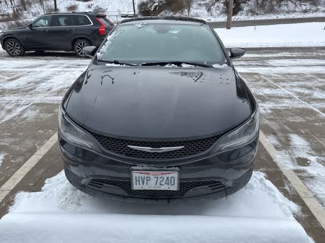 Used 2015 Chrysler 200 S with VIN 1C3CCCDG6FN512097 for sale in Carnot-Moon, PA