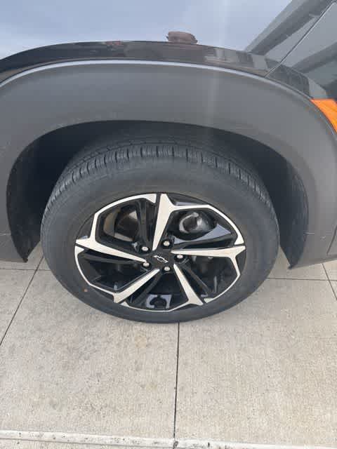 Thumbnail: 2023 Chevrolet TrailBlazer - 4