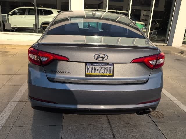 2017 Hyundai Sonata SE Eco photo 3