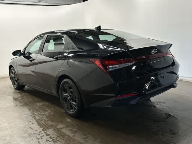 Thumbnail: 2023 Hyundai Elantra - 30