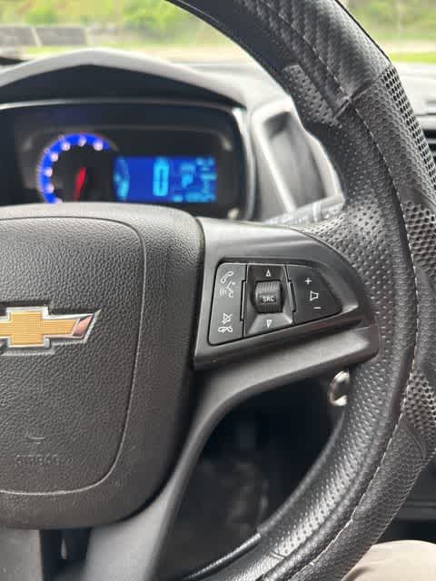 Thumbnail: 2016 Chevrolet Trax - 16