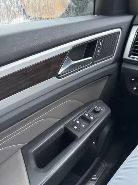 Thumbnail: 2023 Volkswagen Atlas - 20