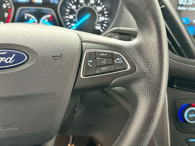 Thumbnail: 2019 Ford Escape - 9