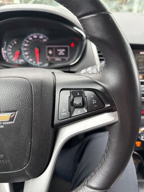 Thumbnail: 2018 Chevrolet Trax - 14