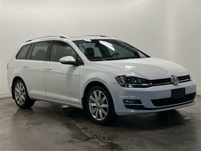 Thumbnail: 2015 Volkswagen e-Golf - 30