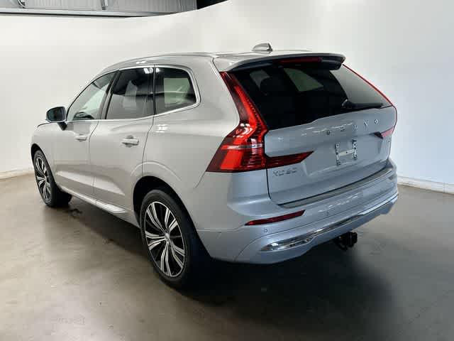 Thumbnail: 2023 Volvo XC60 - 32