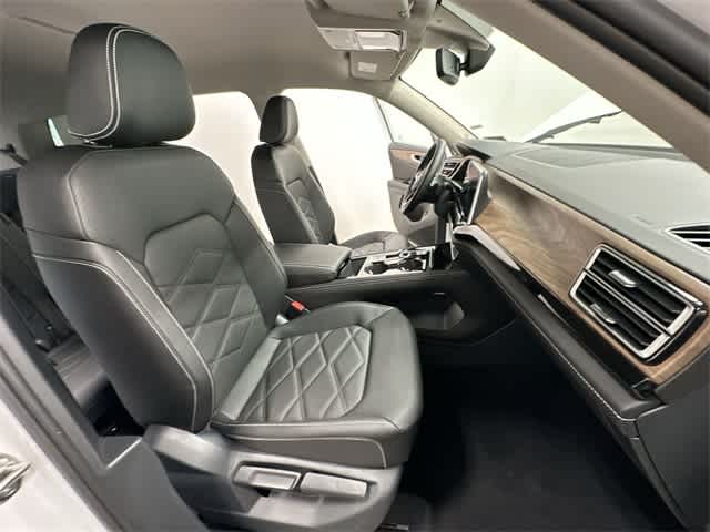 Thumbnail: 2026 Volkswagen Atlas - 21