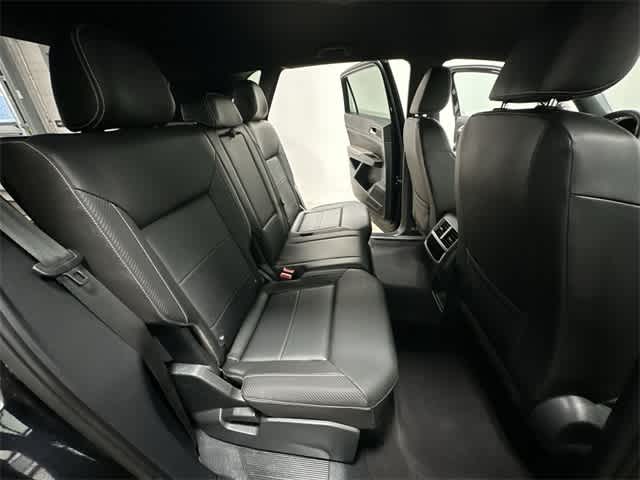 Thumbnail: 2022 Volkswagen Atlas - 25