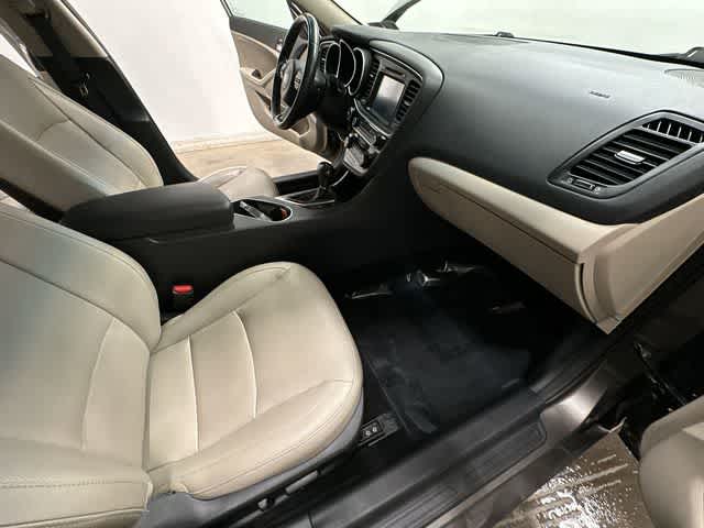 Thumbnail: 2014 Kia Optima - 20