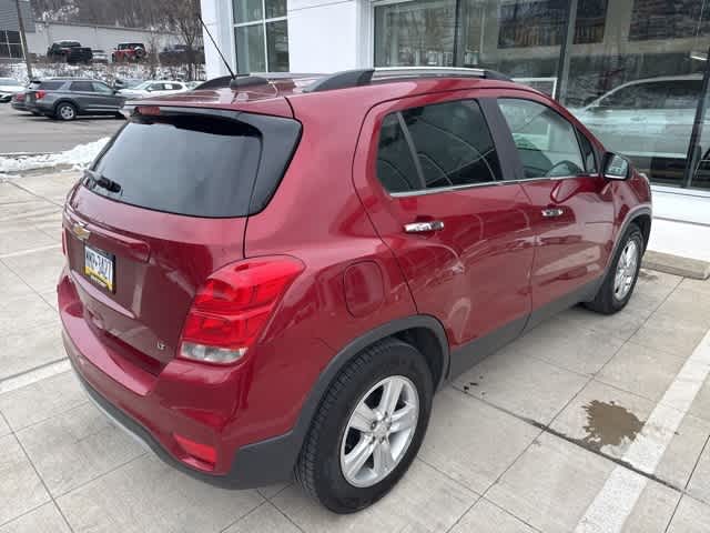 Thumbnail: 2018 Chevrolet Trax - 6