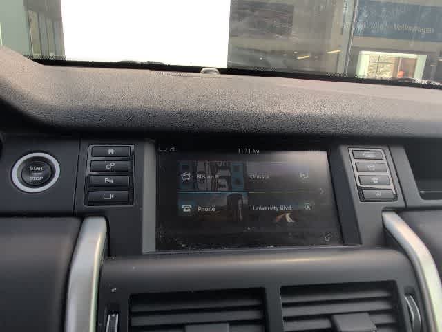 Thumbnail: 2018 Land Rover Discovery Sport - 17