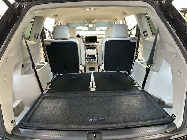 Thumbnail: 2026 Volkswagen Atlas - 25