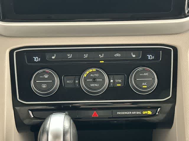 Thumbnail: 2023 Volkswagen Atlas - 15