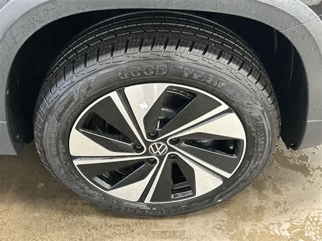 Thumbnail: 2026 Volkswagen Taos - 5