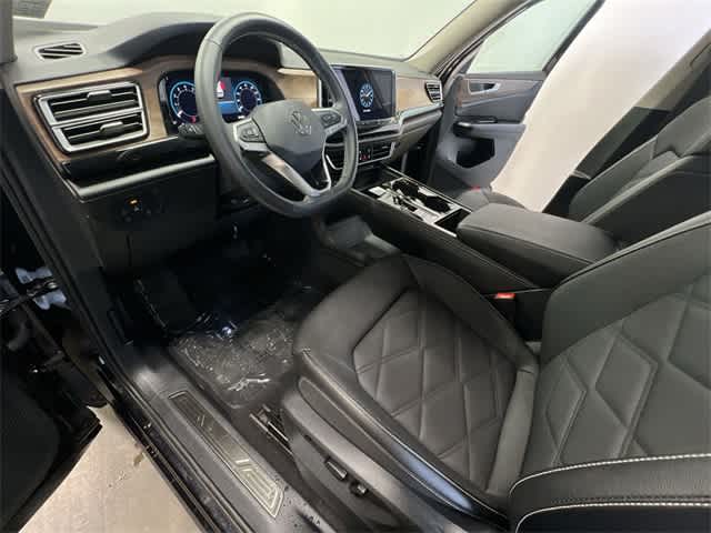 Thumbnail: 2024 Volkswagen Atlas - 14