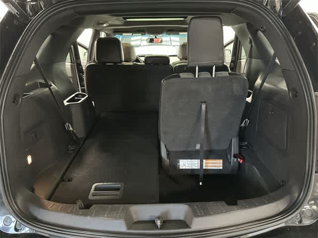 Thumbnail: 2015 Ford Explorer - 27