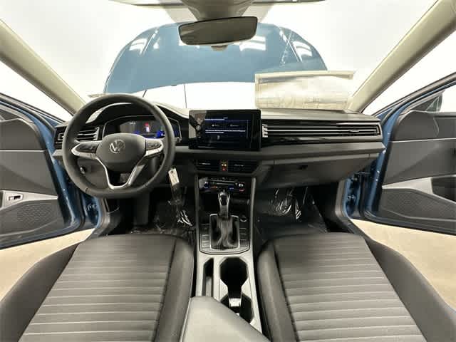 Thumbnail: 2026 Volkswagen Jetta - 18