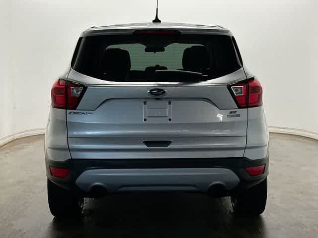Thumbnail: 2019 Ford Escape - 4