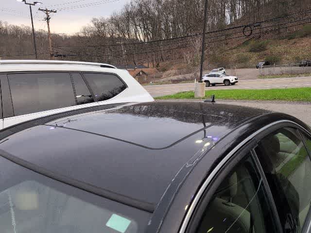 Thumbnail: 2008 Mercedes-Benz C-Class - 12