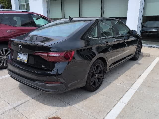 Thumbnail: 2022 Volkswagen Jetta - 4