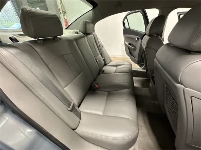 Thumbnail: 2008 Saturn Aura - 24