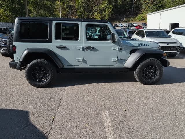 Thumbnail: 2023 Jeep Wrangler - 5