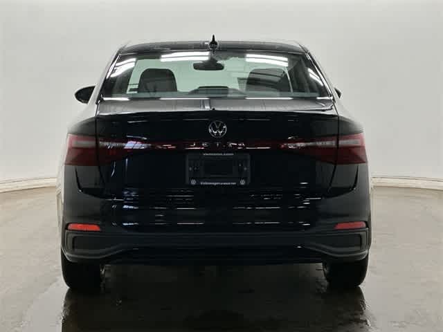 Thumbnail: 2026 Volkswagen Jetta - 4