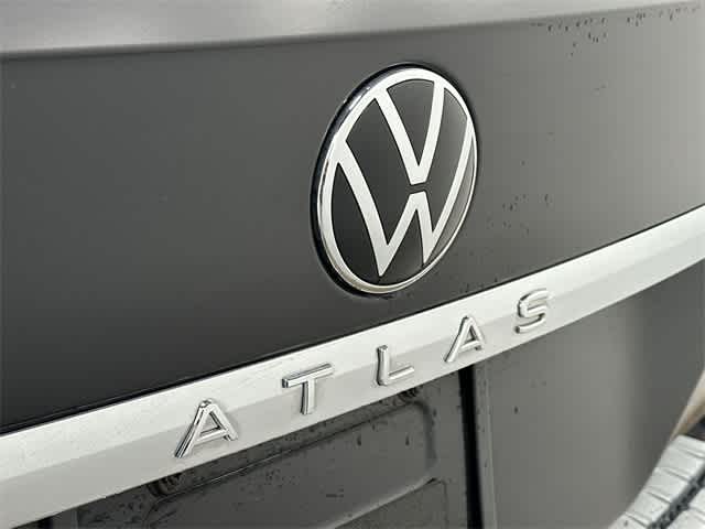 Thumbnail: 2023 Volkswagen Atlas - 28