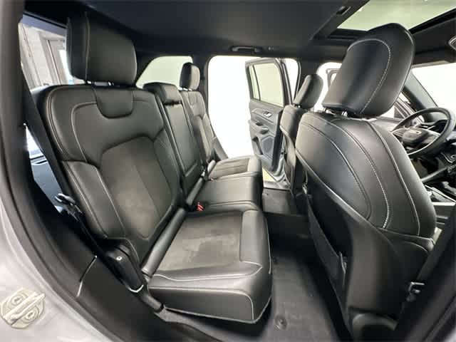 Thumbnail: 2023 Jeep Grand Cherokee - 25