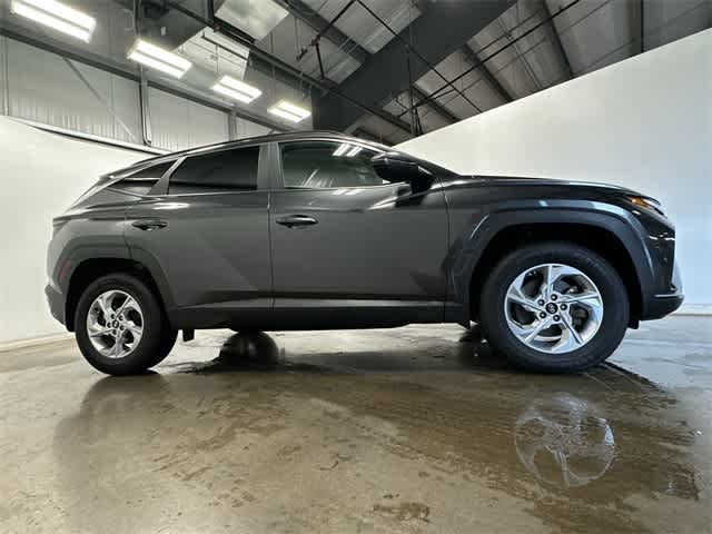 Thumbnail: 2022 Hyundai Tucson - 3